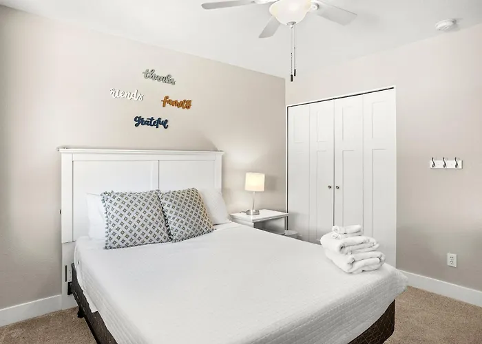 Getaway - Pool - Putting Ferienhaus Tempe