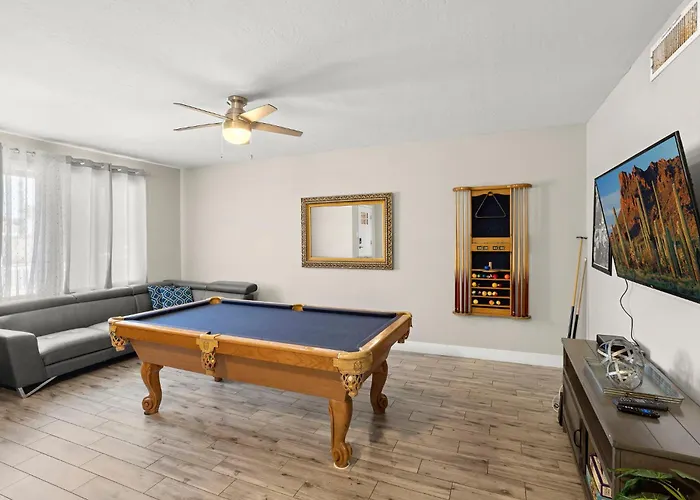 Getaway - Pool - Putting *