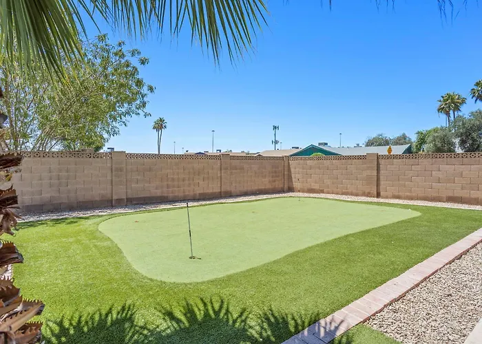 Getaway - Pool - Putting Ferienhaus Tempe